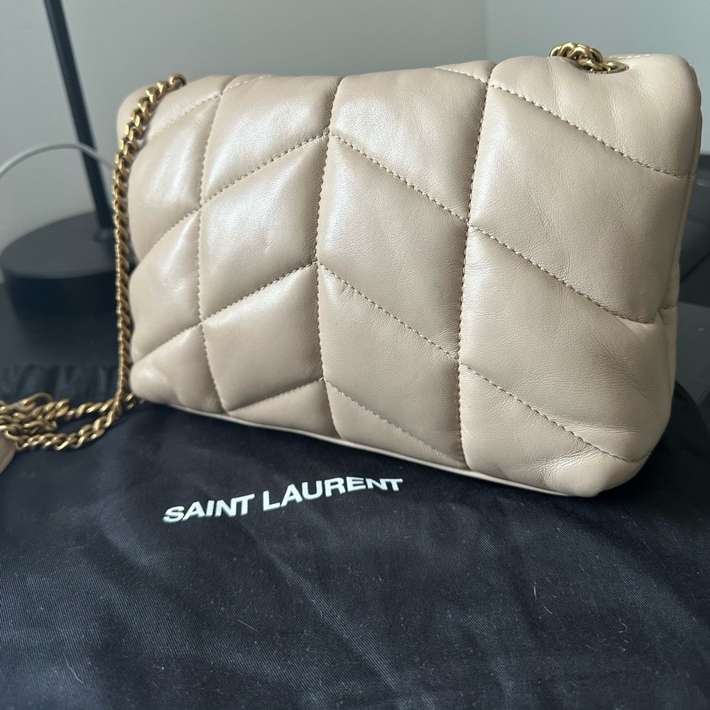 YSL Toy Puffer in Lambskin - Picture 5 of 8